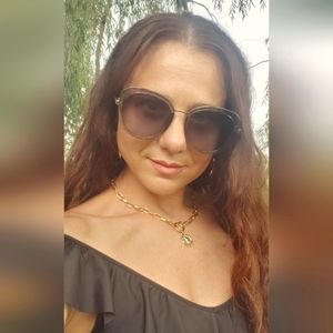 Meet your Posher, Irene